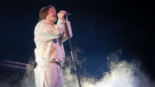 Lewis Capaldi: How I'm Feeling Now - Backdrop