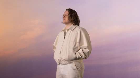 Lewis Capaldi: How I'm Feeling Now - Backdrop