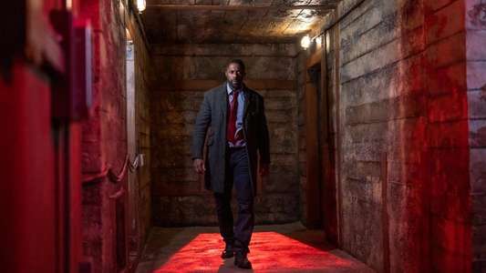 Luther: The Fallen Sun - Backdrop
