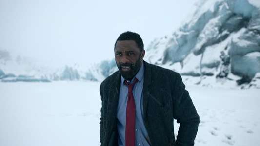Luther: The Fallen Sun - Backdrop