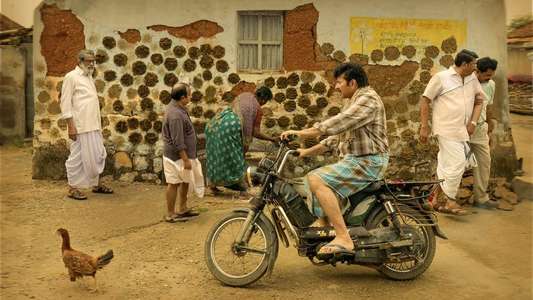 Nanpakal Nerathu Mayakkam - Backdrop