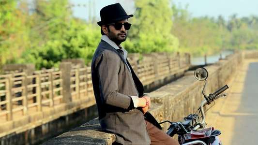 Agent Kannayiram - Backdrop