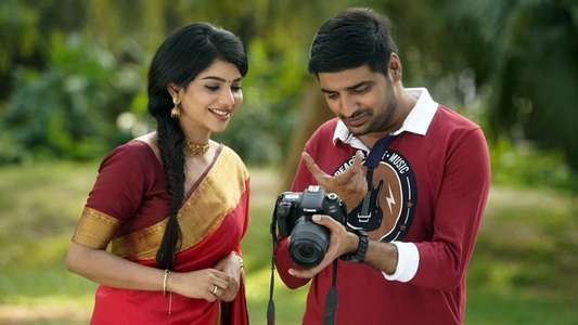 Naai Sekar - Backdrop