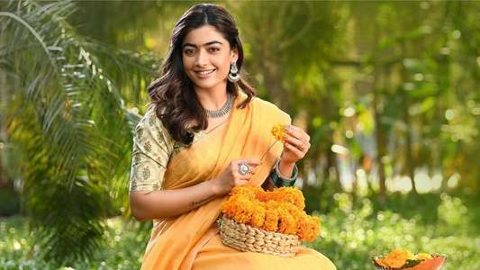 Aadavaallu Meeku Johaarlu - Backdrop