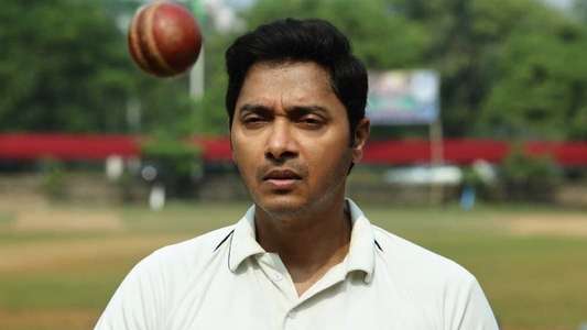 Kaun Pravin Tambe? - Backdrops