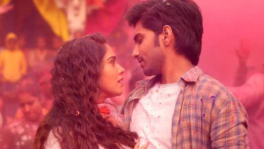 Janhit Mein Jaari - Backdrops