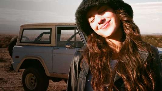 OLIVIA RODRIGO: driving home 2 u (a SOUR film) - Backdrops