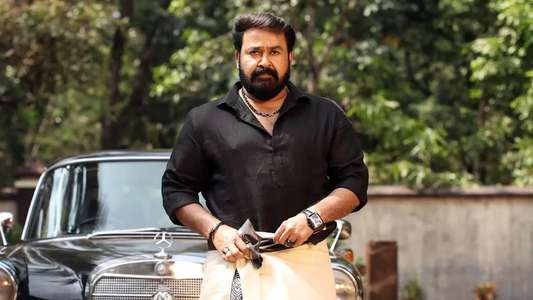 Aaraattu - Backdrop
