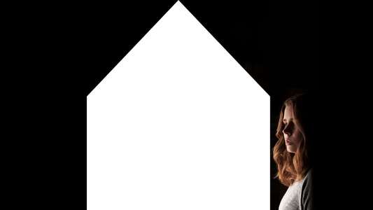 The Woman in the Window - Backdrop