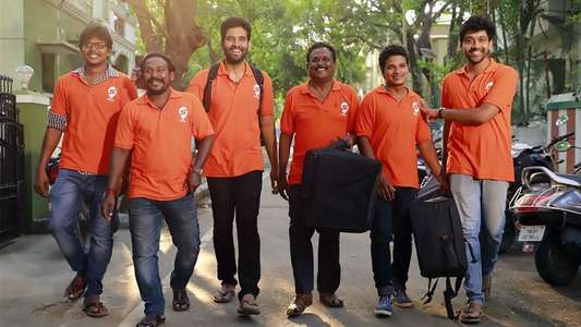 Kavalthurai Ungal Nanban - Backdrop