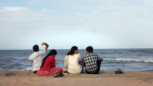 Mudhal Nee Mudivum Nee - Backdrop