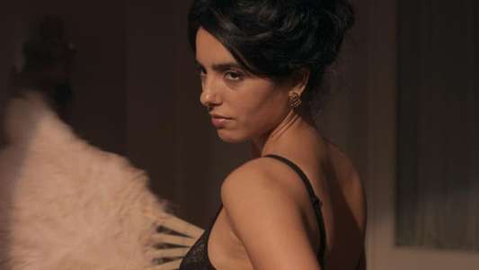 Madame Claude - Backdrop