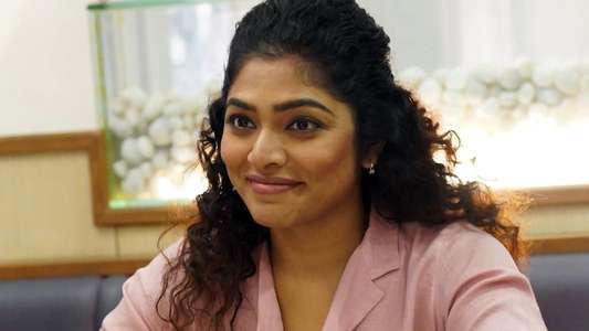 Chithirai Sevvaanam - Backdrop