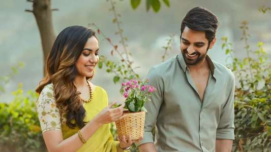 Varudu Kaavalenu - Backdrop