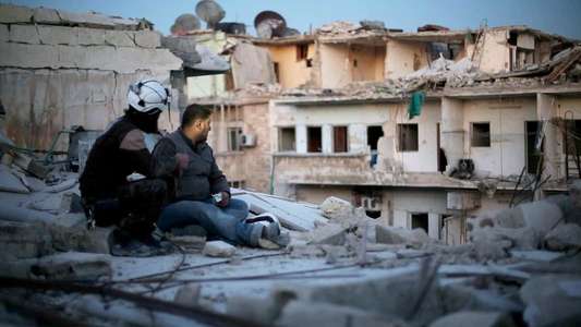 Last Men in Aleppo - Backdrops