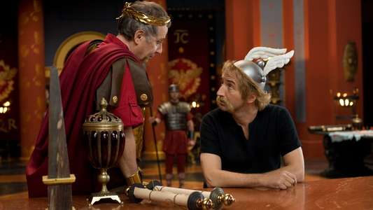 Asterix & Obelix: God Save Britannia - Backdrop