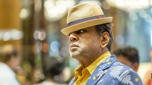 Coolie No. 1 - Backdrops