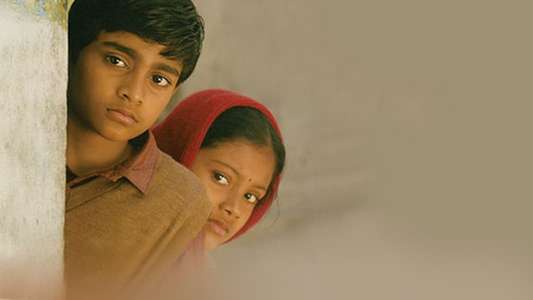 Akka Kuruvi - Backdrop