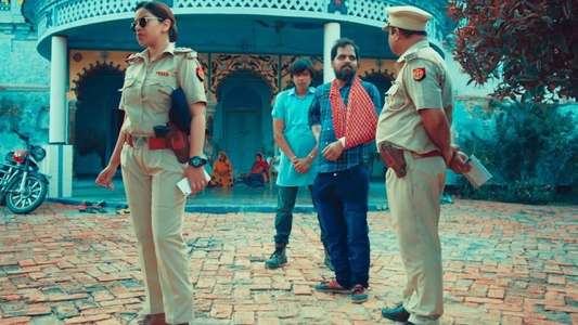 Bahut Hua Sammaan - Backdrops