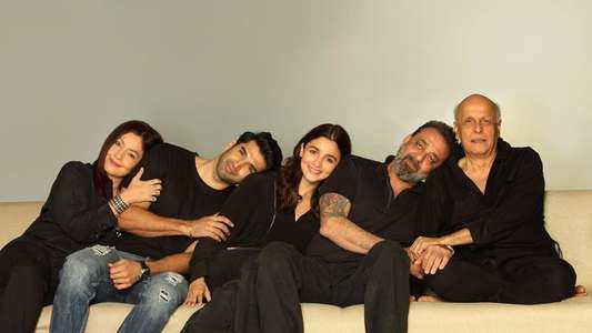 Sadak 2 - Backdrops