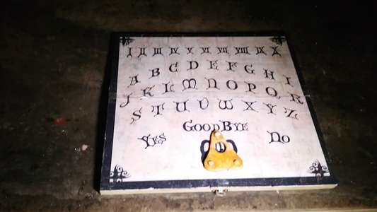 Ouija: Blood Ritual - Backdrop