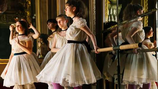 Degas et moi - Backdrop