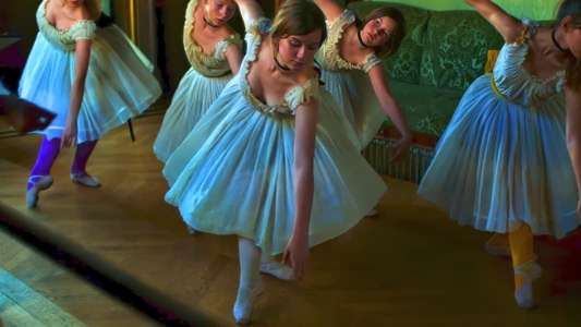 Degas et moi - Backdrop