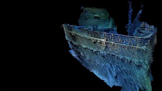 Back To The Titanic - Backdrops