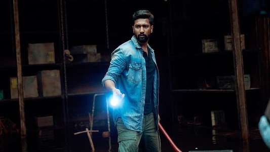  Bhoot: Part One-The Haunted Ship - Backdrop
