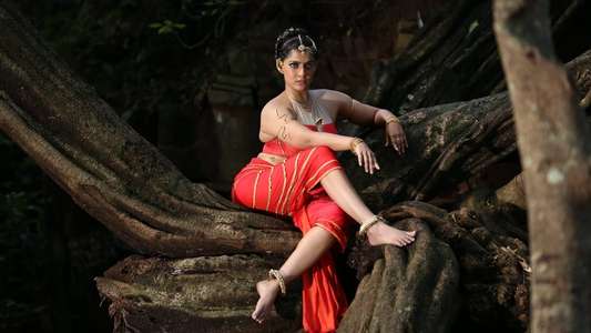 Neeya 2 - Backdrop