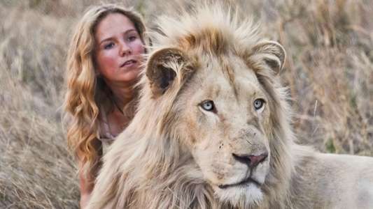 Mia and the White Lion - Backdrop
