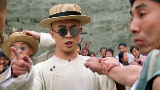 Once Upon a Time in China III - Backdrop