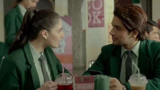 Yeh Saali Aashiqui - Backdrop