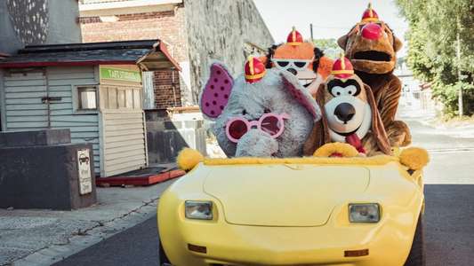 The Banana Splits Movie - Backdrops