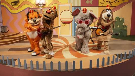The Banana Splits Movie - Backdrops