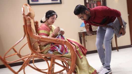 100% Kadhal - Backdrop