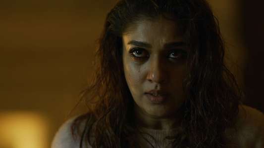 Kolaiyuthir Kaalam - Backdrop