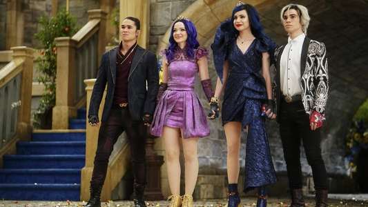 Descendants 3 - Backdrops