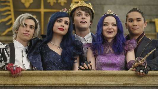 Descendants 3 - Backdrops