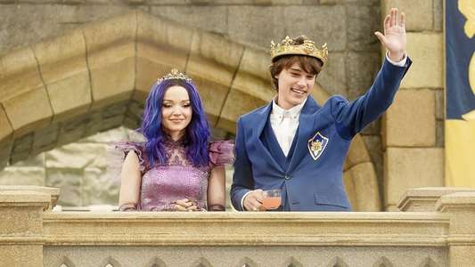 Descendants 3 - Backdrops