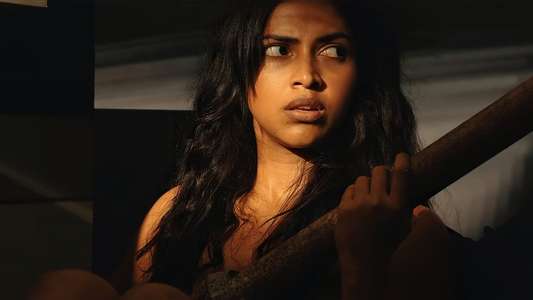 Aadai - Backdrop