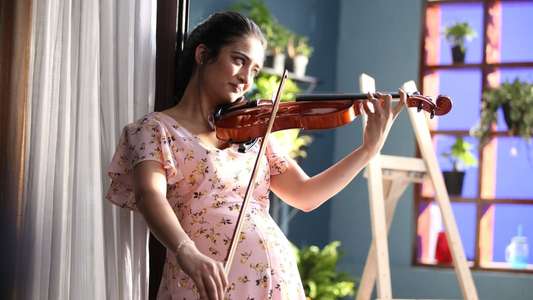 Kadaram Kondan - Backdrop