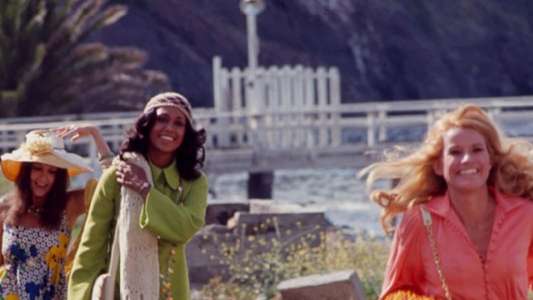 Five Desperate Women - Backdrop