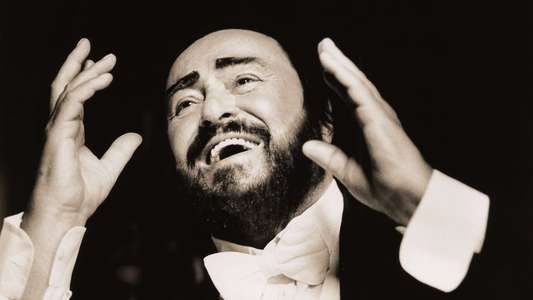 Pavarotti - Backdrop