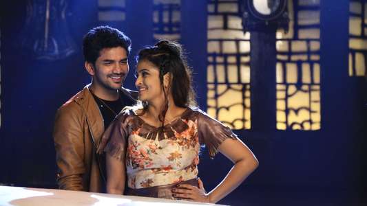 Natpuna Ennanu Theriyuma - Backdrop
