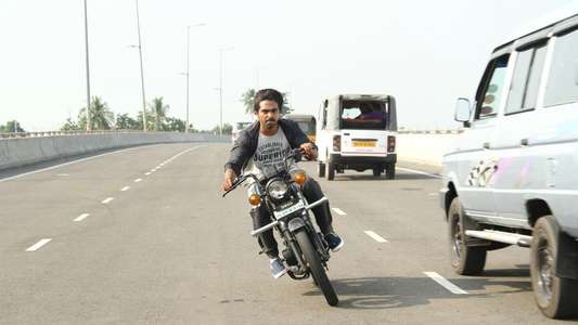 Sivappu Manjal Pachai - Backdrops