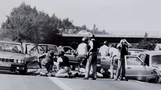 Gladbeck: The Hostage Crisis - Backdrops