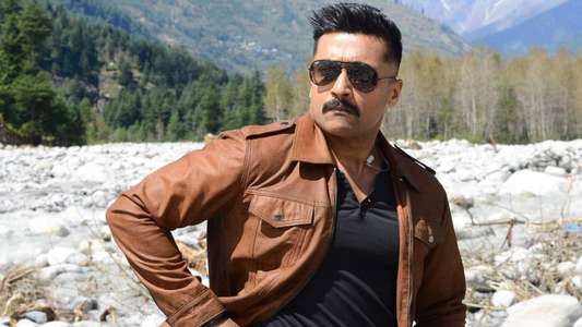 Kaappaan - Backdrop