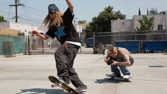 Mid90s - Backdrop