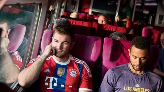 The 15:17 to Paris - Backdrops
